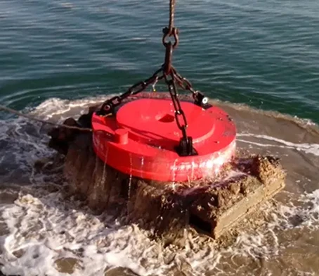 Submersible Crane Electromagnet